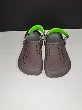 Crocs Unisex I Echo Clog I Slip-On I Neon Strap